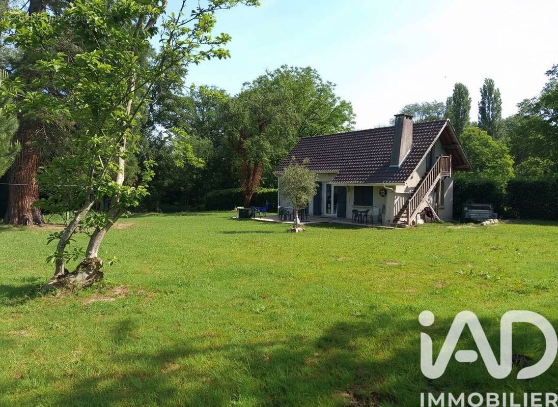 Photo 1 - Maison à SAINT-REMY-LA-VANNE