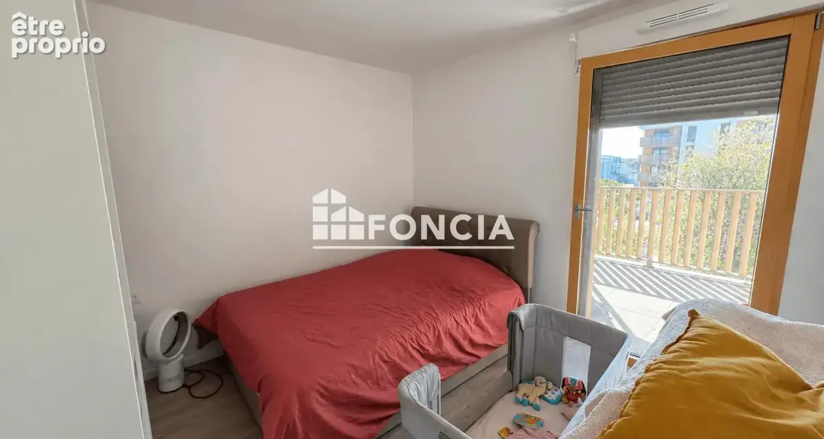 Appartement 2 pièces récent avec loggia et parking, dans une résidence récente à Villepinte - photo 4