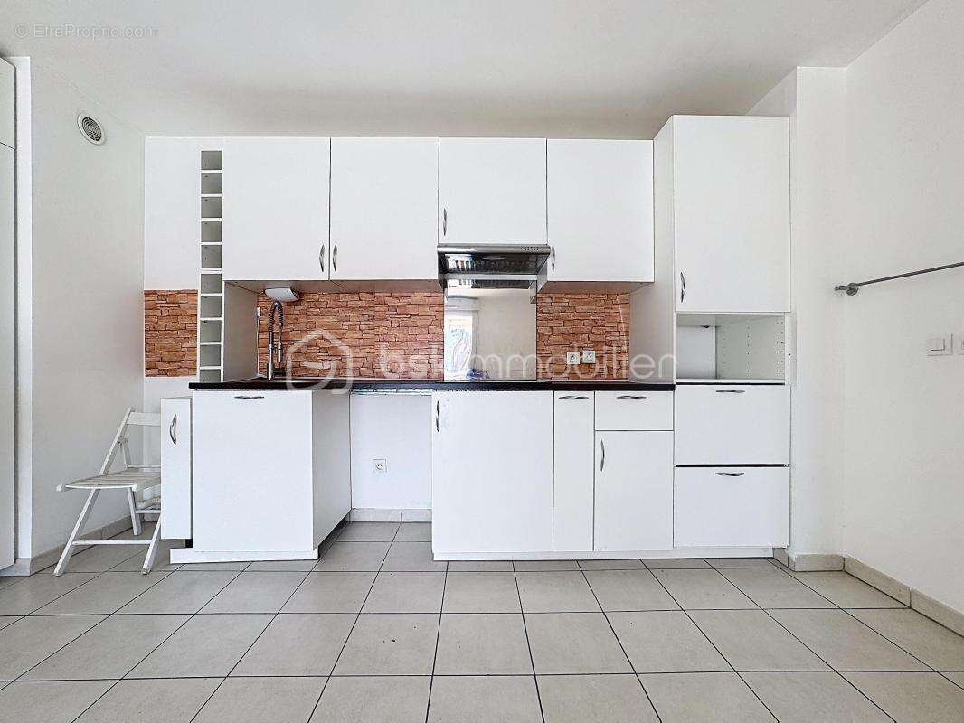 Appartement à MARSEILLE-14E