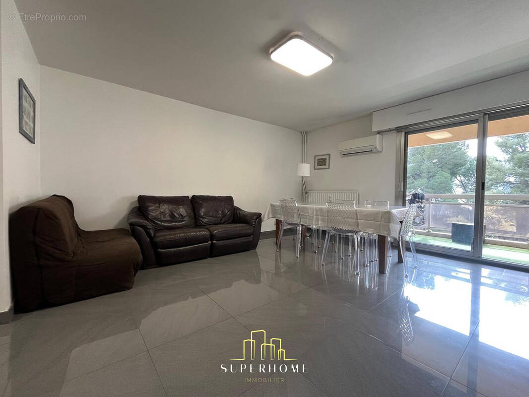 Appartement à MARSEILLE-10E