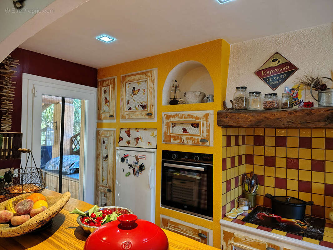Maison à REGUSSE