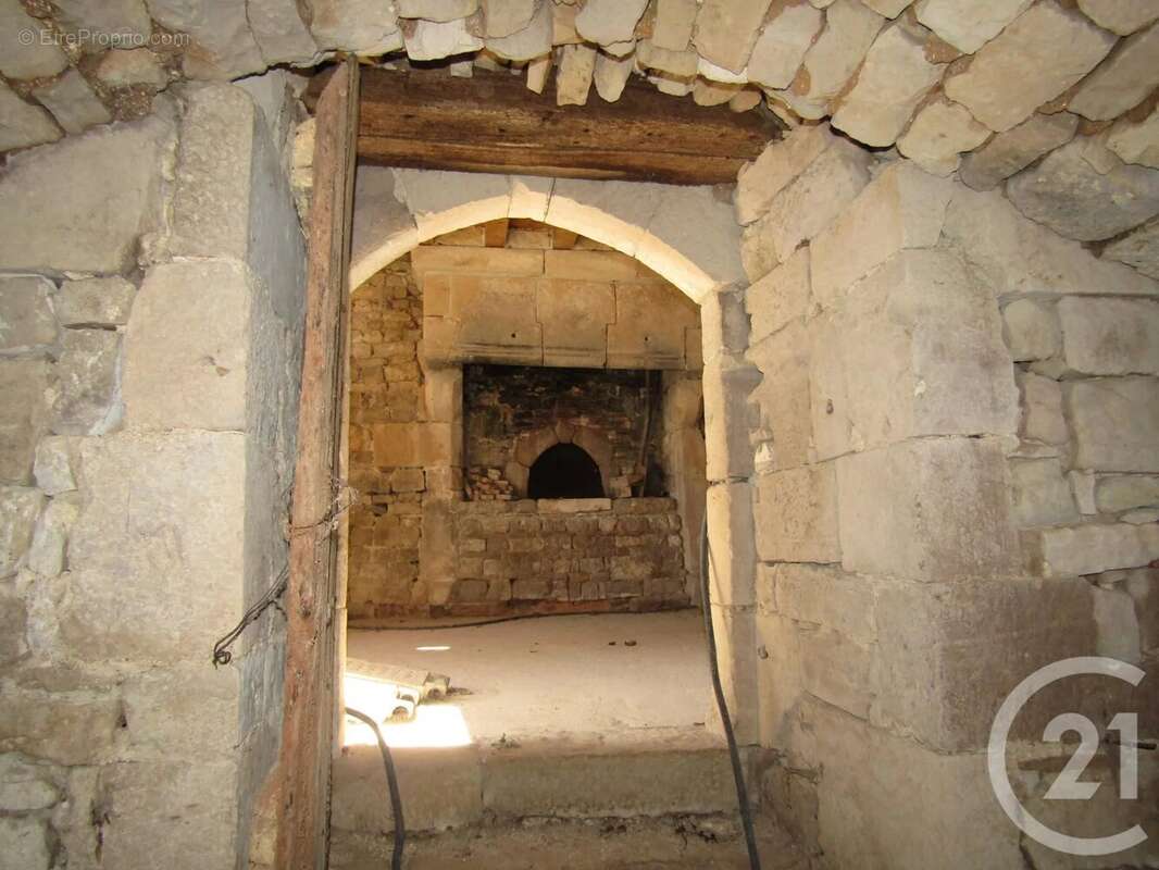 Maison à PAIZAY-NAUDOUIN-EMBOURIE