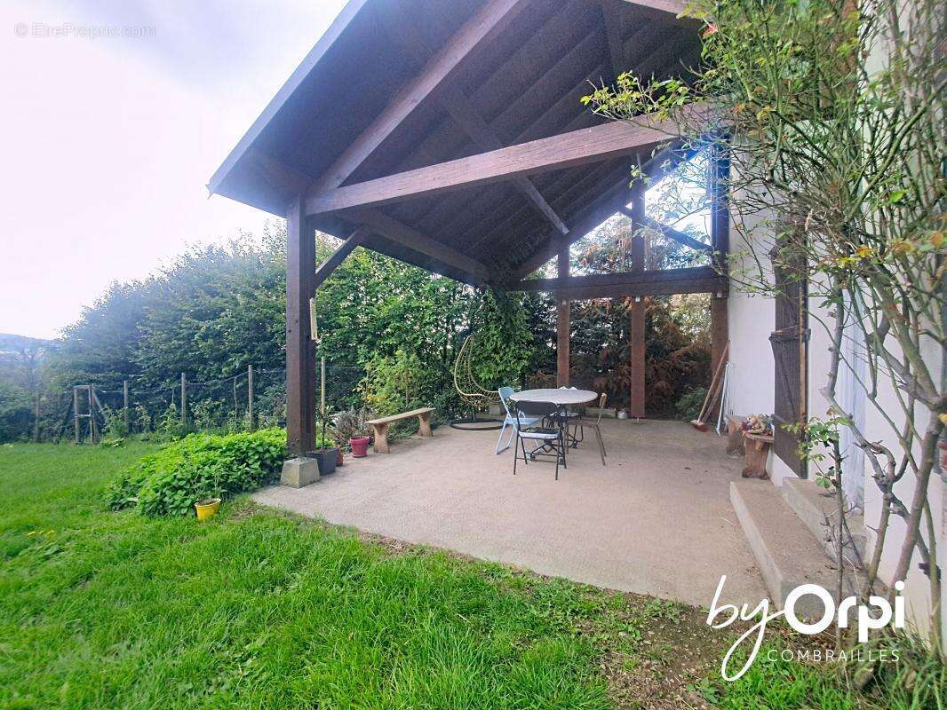 Maison à SAINT-GEORGES-DE-MONS