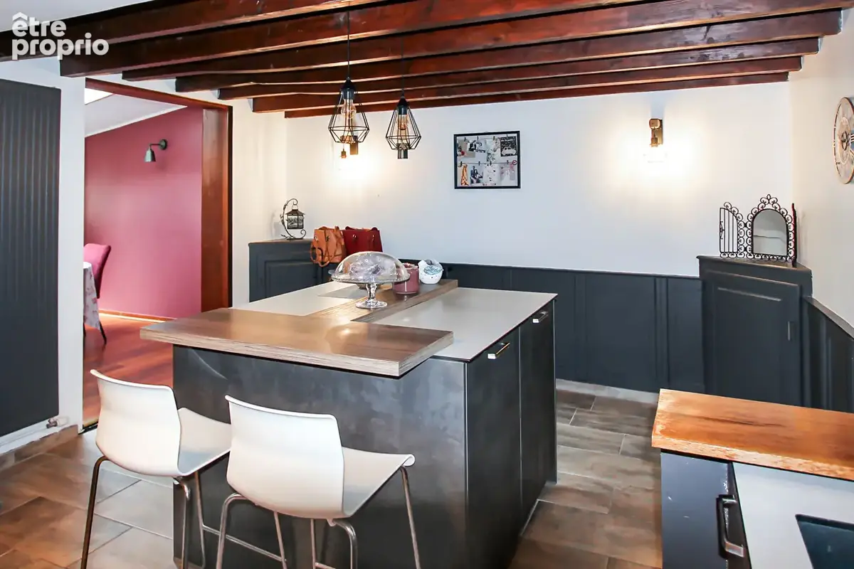 À VENDRE - Maison de ville 140 m² à Châlons-en-Champagne - photo 2