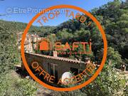 Photo 1 - Maison à ENTRECASTEAUX