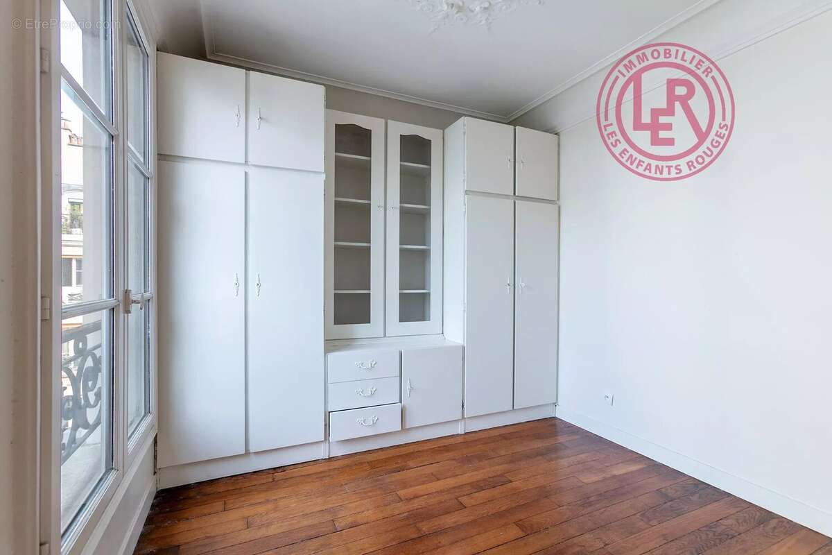 Appartement à PARIS-4E