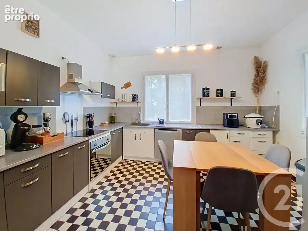 Maison 5 pièces 90 m² à vendre à L'isle-De-Noe (32300) - photo 5