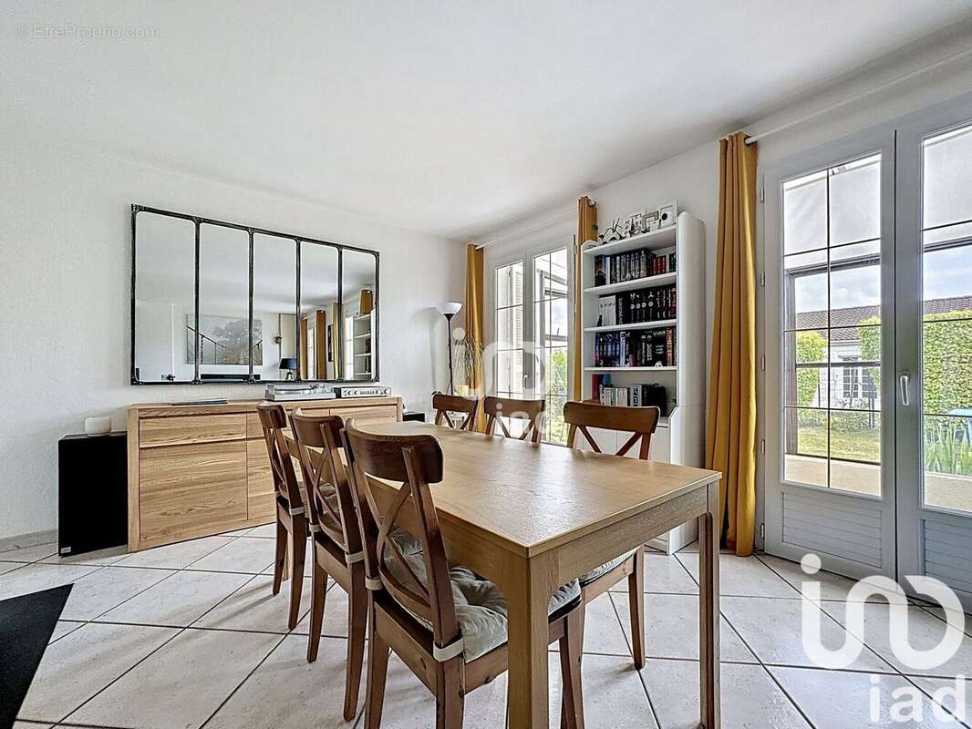 Photo 3 - Maison à LONGJUMEAU