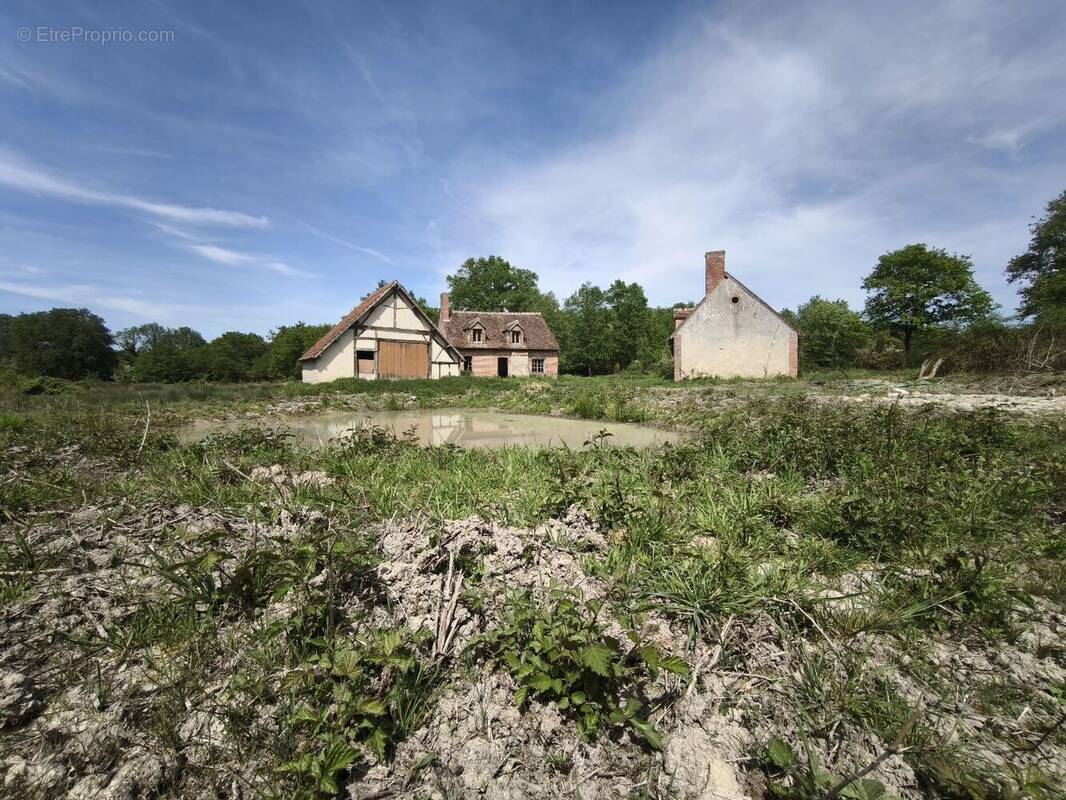 Autre à LOREUX