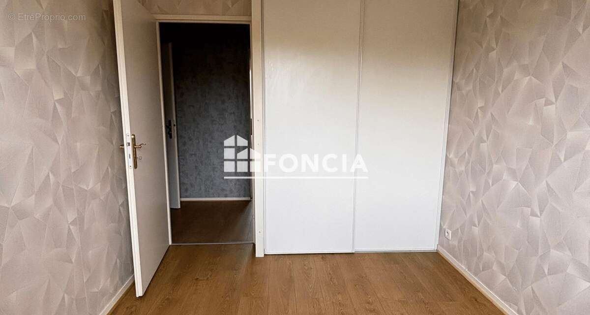 Maison 4 pièces avec grand jardin de 243m2 plein sud proche gare de Lieusaint - photo 6