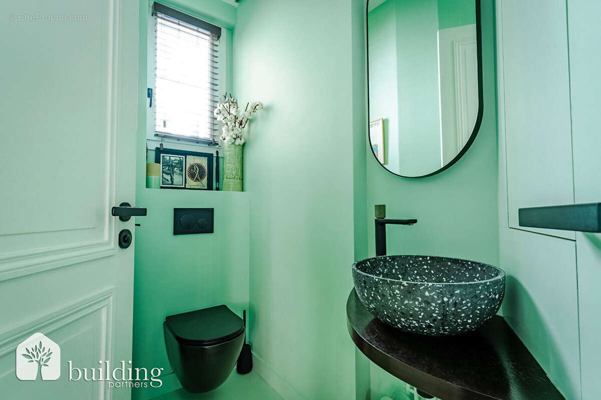 Appartement à PARIS-8E