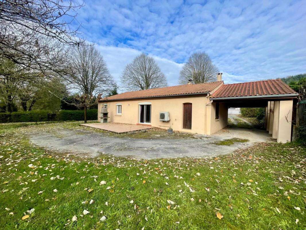 Maison à BOUT-DU-PONT-DE-LARN