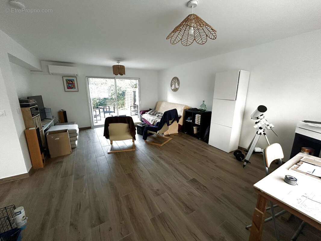 Maison à DECINES-CHARPIEU