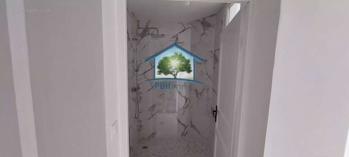 Maison à NOMEXY