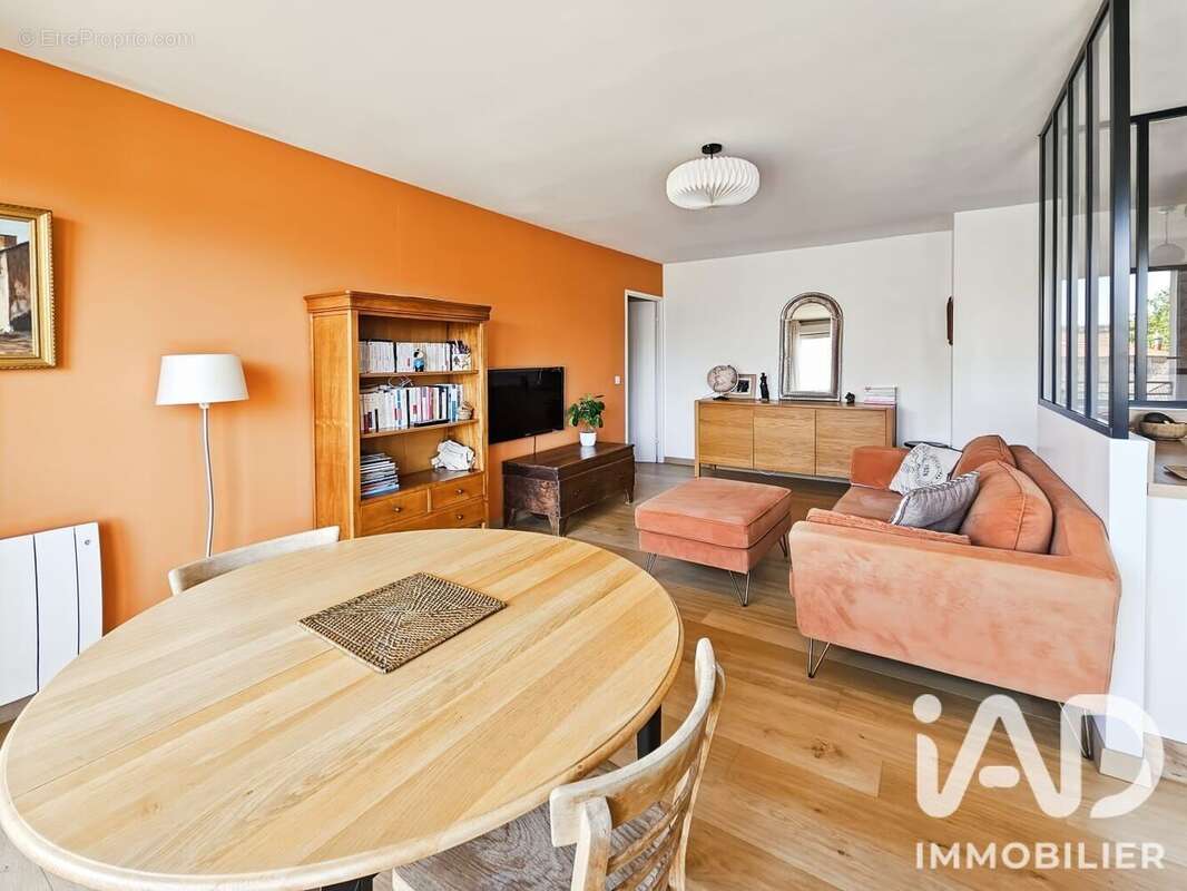 Photo 2 - Appartement à QUINCY-SOUS-SENART