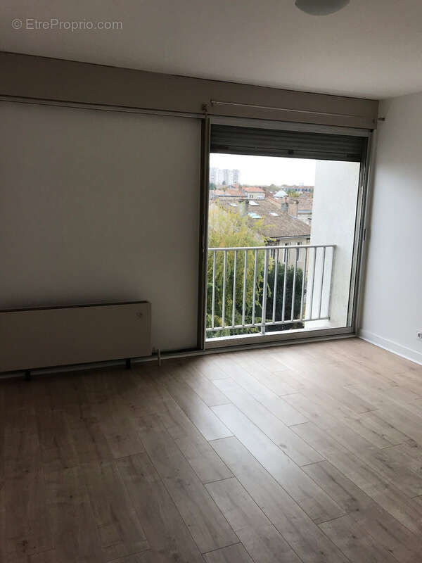 Nansouty Grand studio libre - photo 4