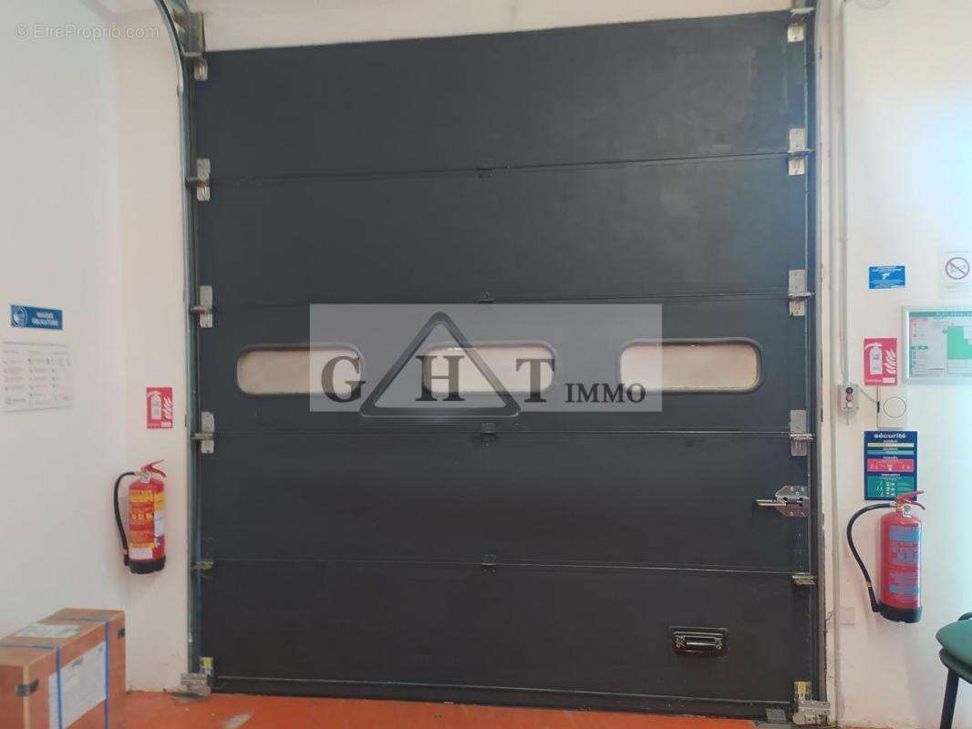 Commerce à CROISSY-BEAUBOURG