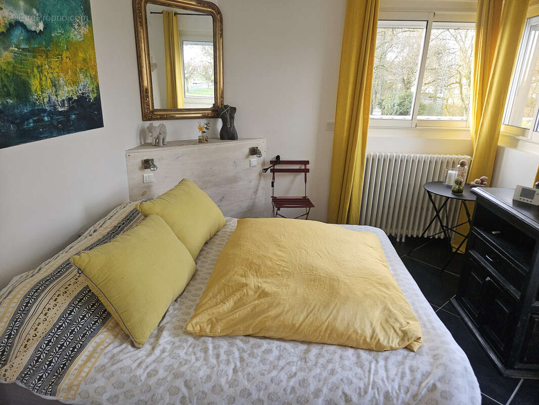 Appartement à SAINTES