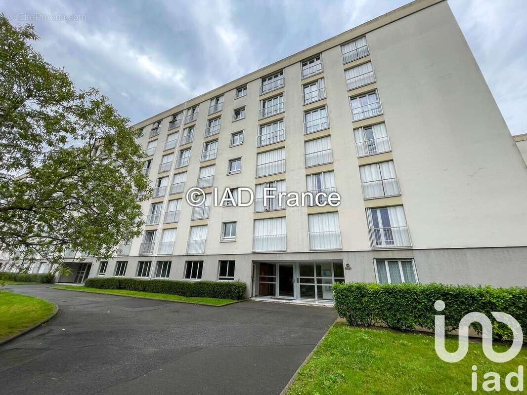 Photo 2 - Appartement à VILLEBON-SUR-YVETTE