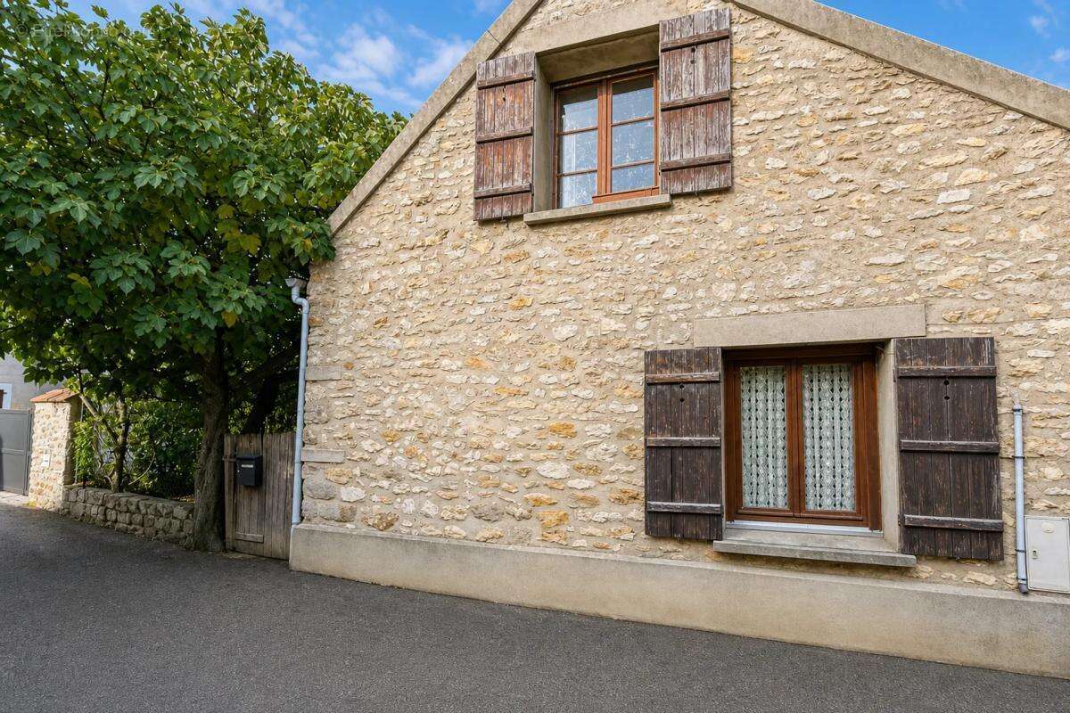 Maison à REAU