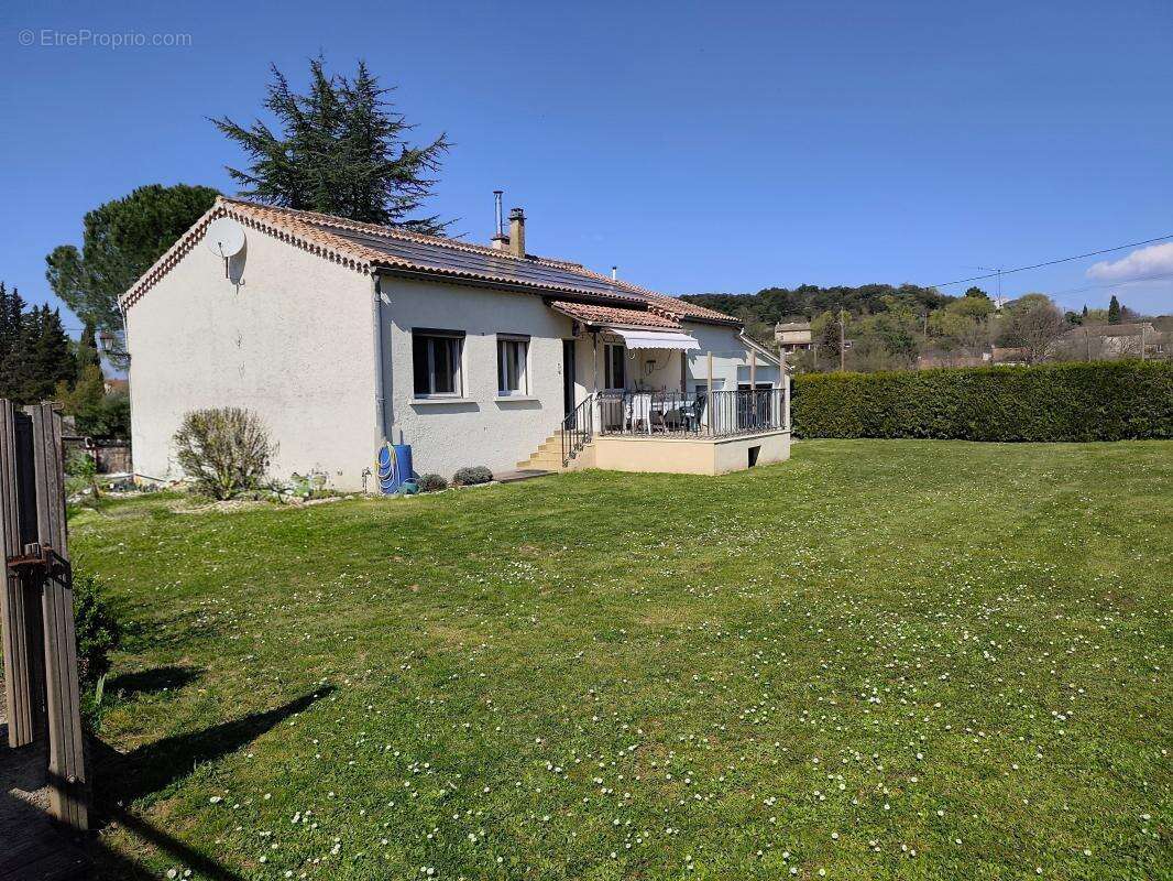 Maison à LABASTIDE-DE-VIRAC