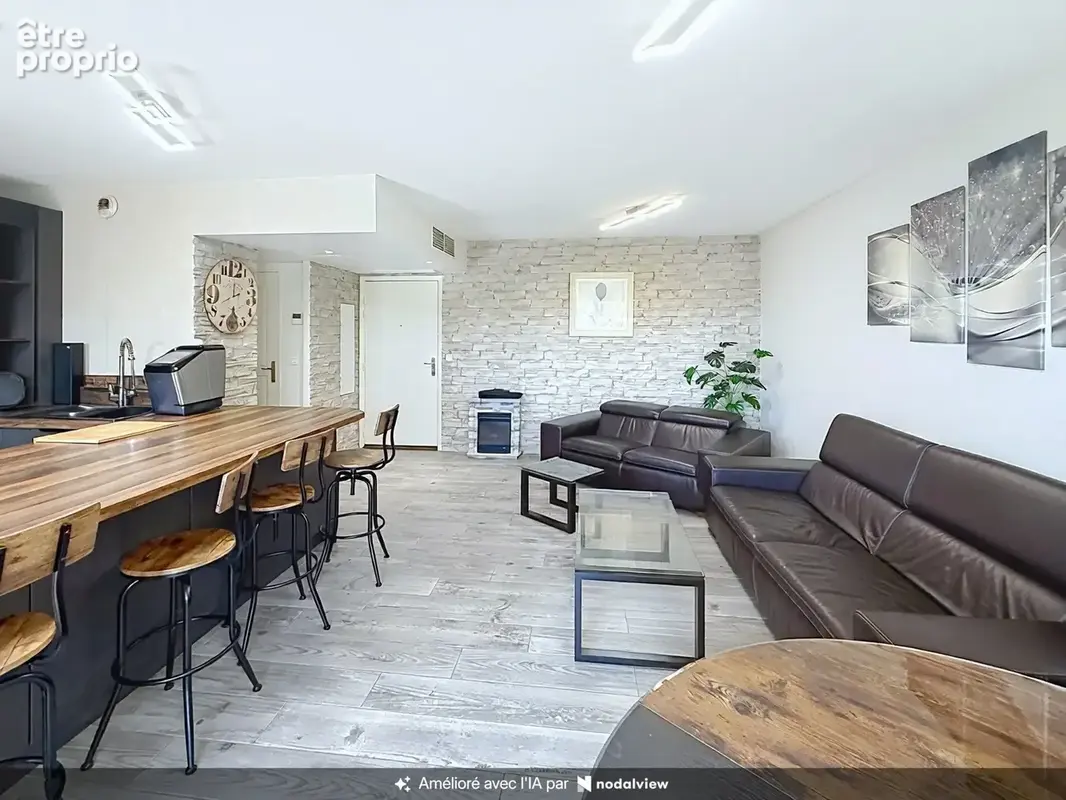 ANTIBES - Appartement en rez-de jardin dans résidence avec piscine proche du centre ville - photo 4