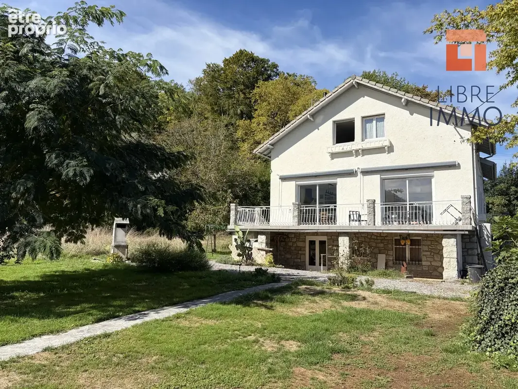 A vendre maison 5 pieces de 148m², garage, jardin, proche du centre, vue montagnes - photo 9