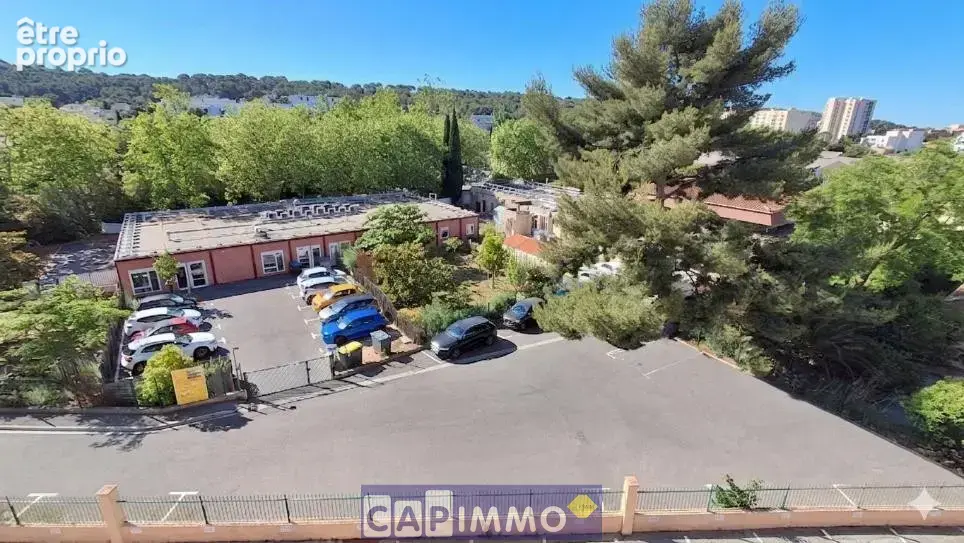 Appartement t3, parking, cave, possibilite garage 83160 la valette - photo 2
