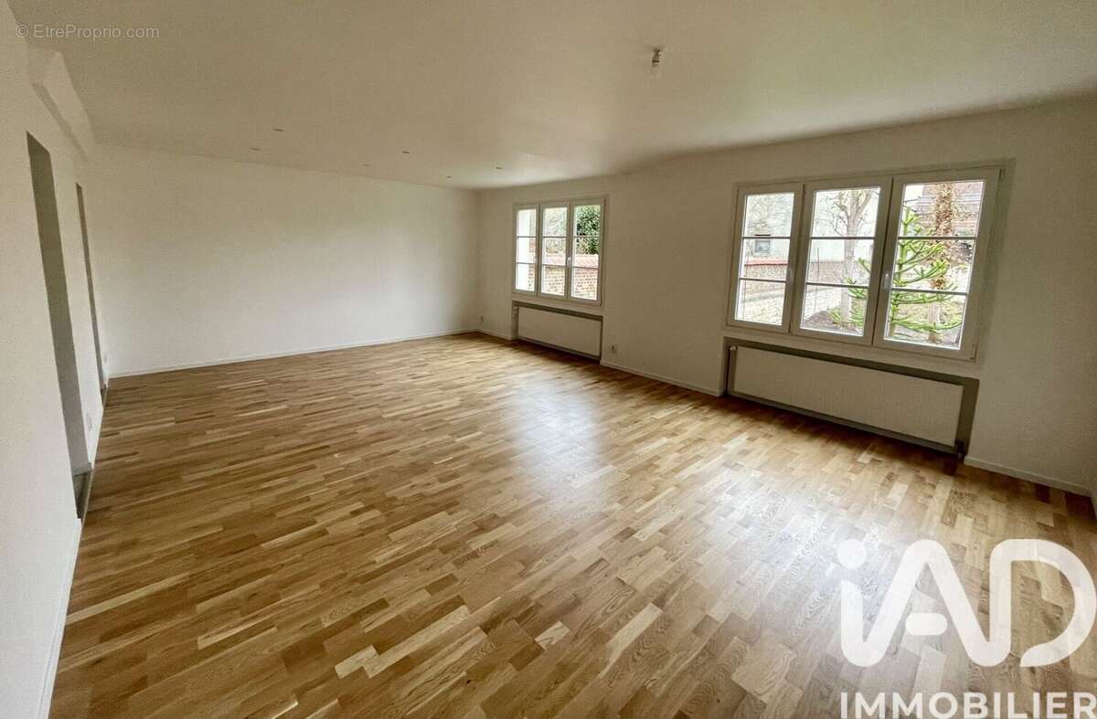 Photo 5 - Maison à COMPIEGNE