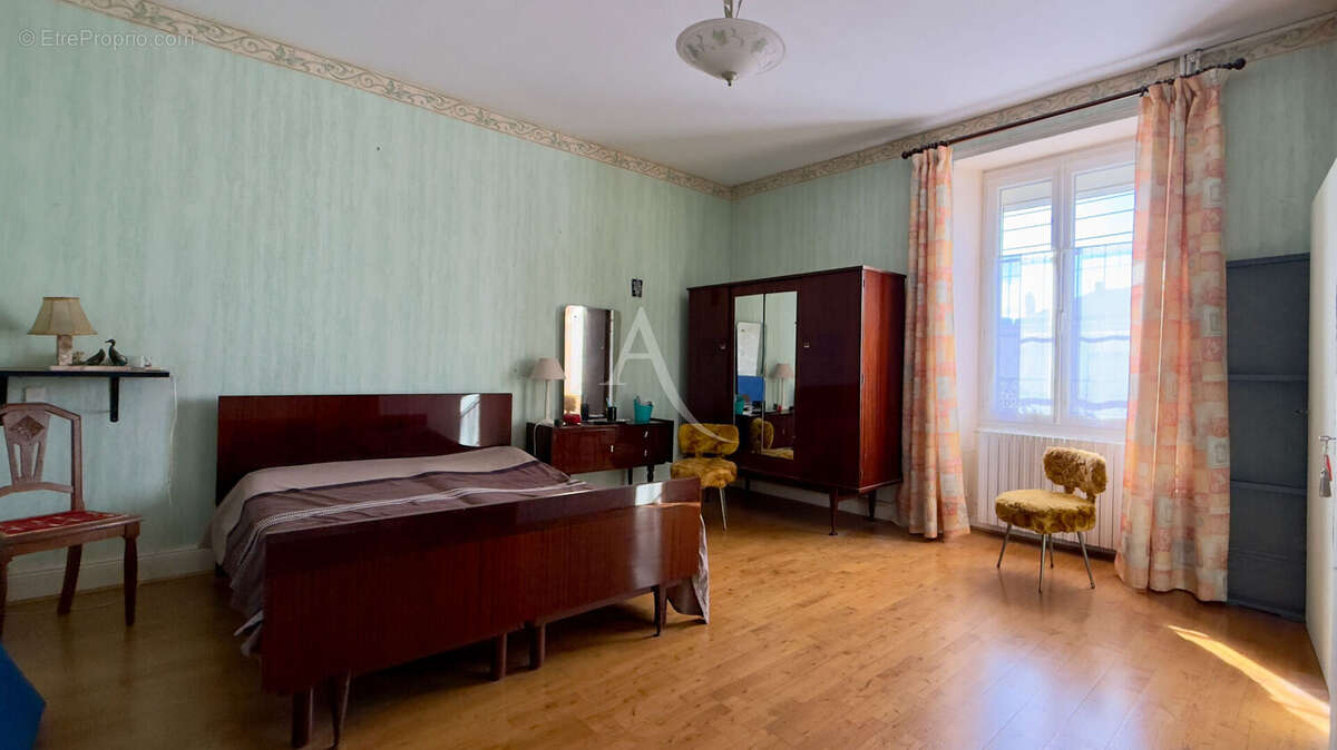 Maison à LA ROCHE-SUR-YON