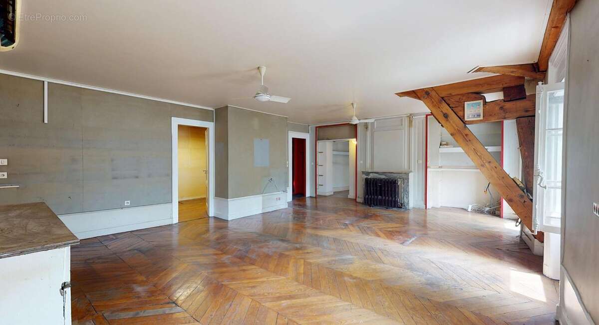 Appartement à rénover - photo 4