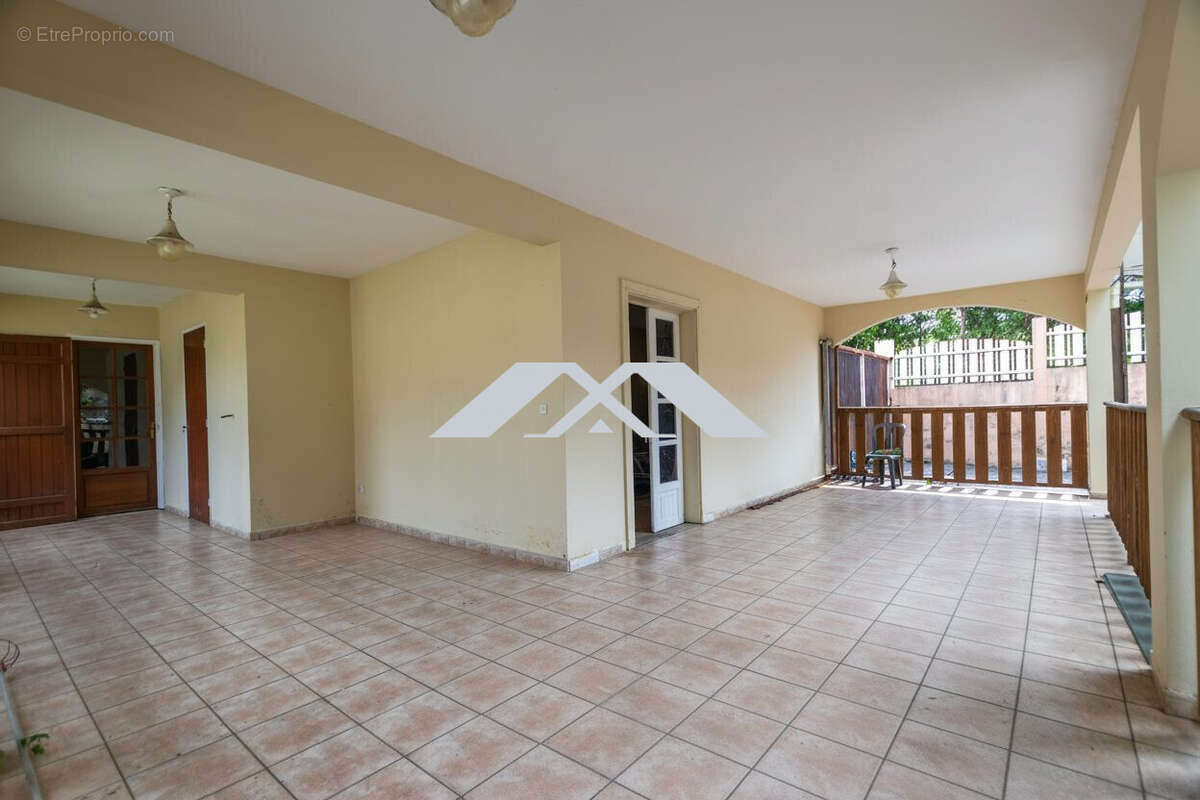 Maison à SAINT-JOSEPH