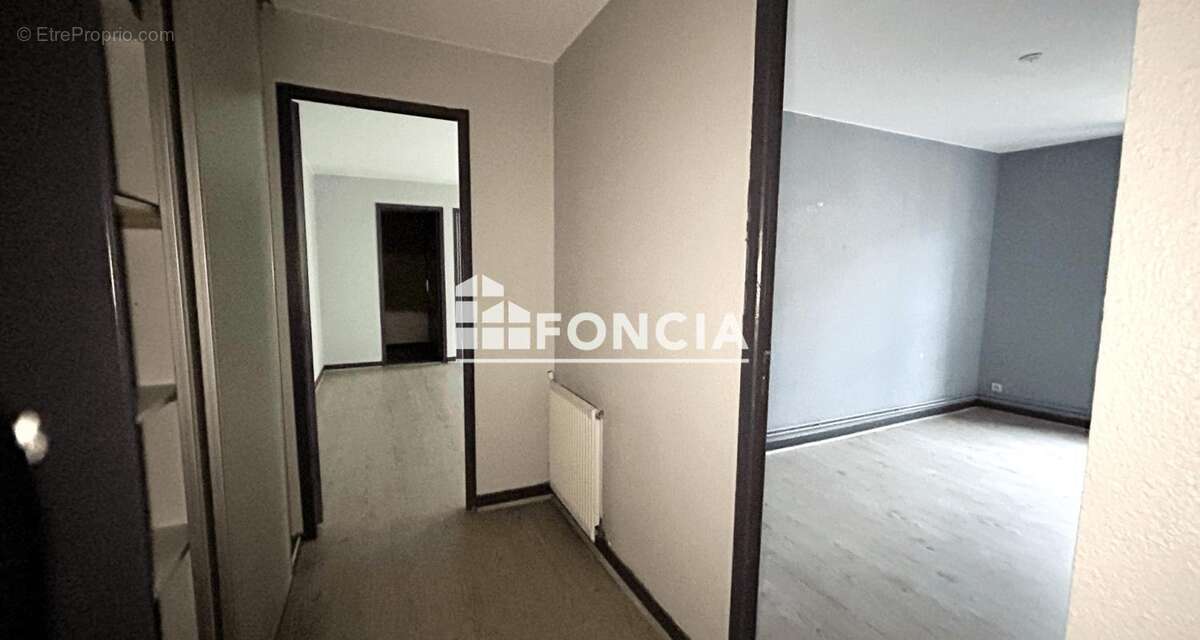 Appartement à SAINT-ETIENNE