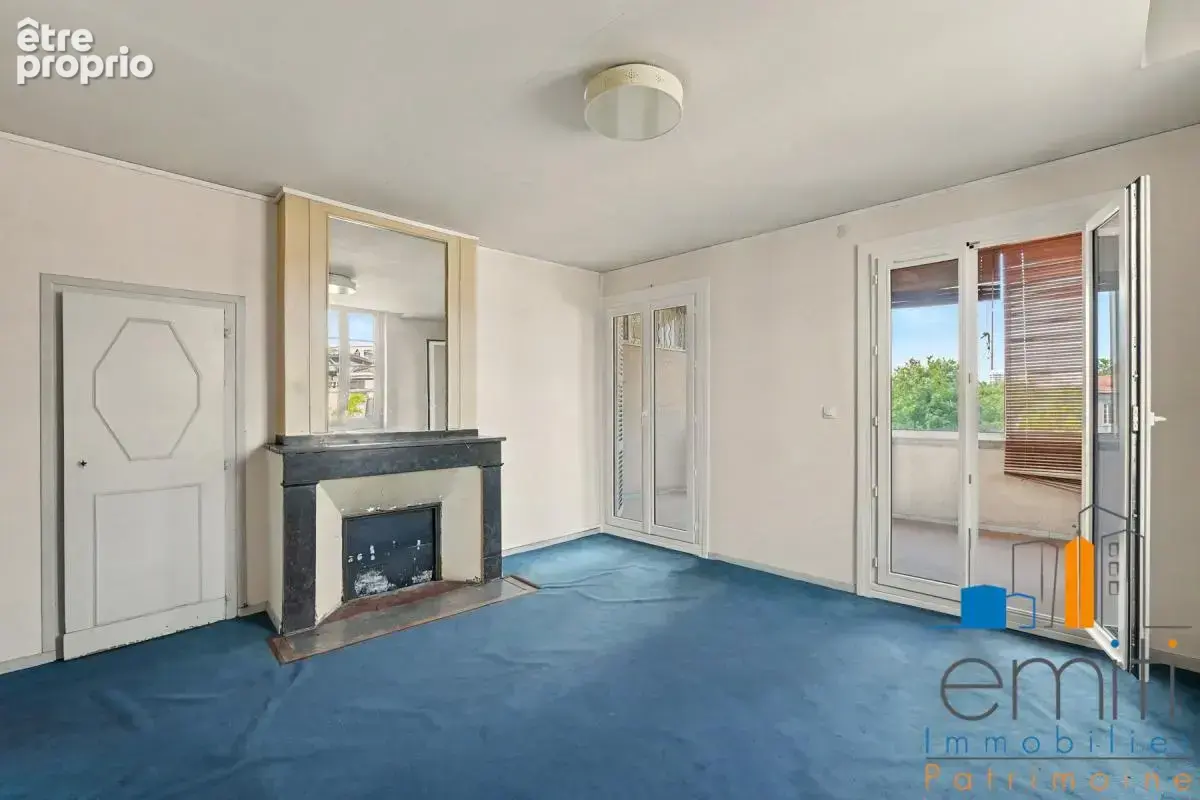 T4 de 93 m² Carrez + 12 m² de loggia vitrée – Carmes / Esquirol - Rue des Couteliers - photo 2