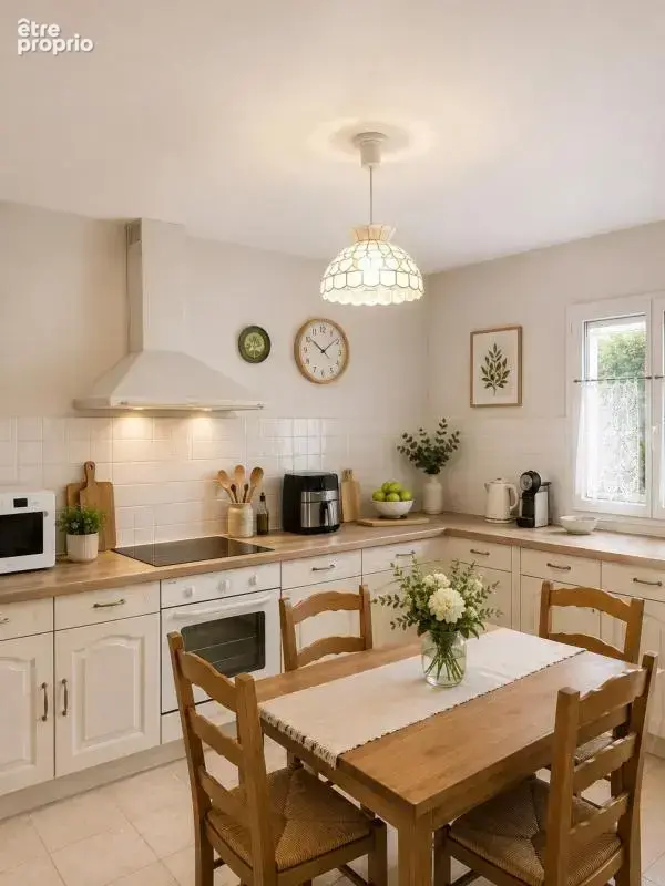 Maison à vendre dans un hameau de DIRAC, au calme, juste à remettre au goût du jour - photo 11
