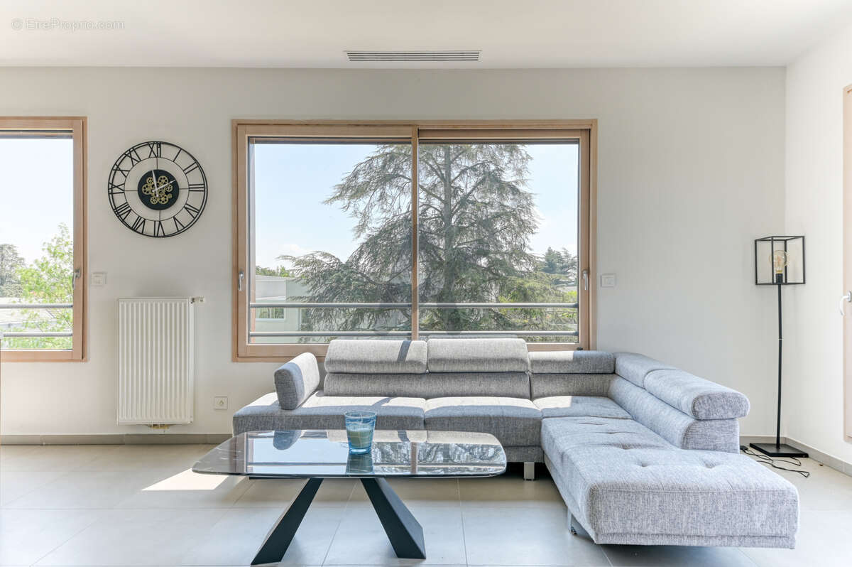 Appartement à SAINT-CYR-AU-MONT-D'OR