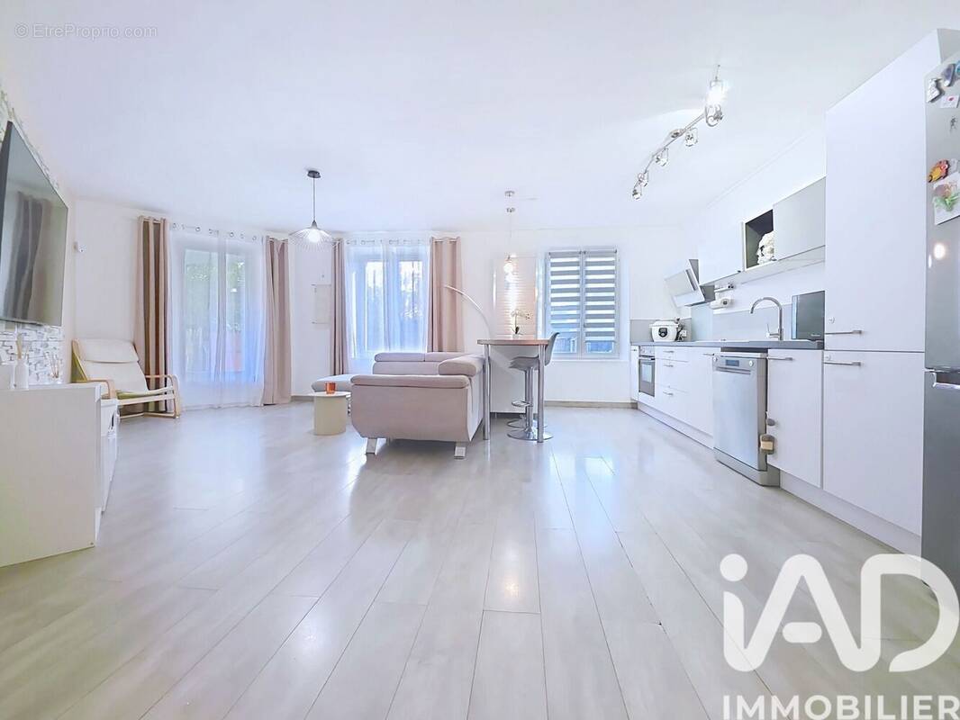 Photo 1 - Appartement à EMERAINVILLE