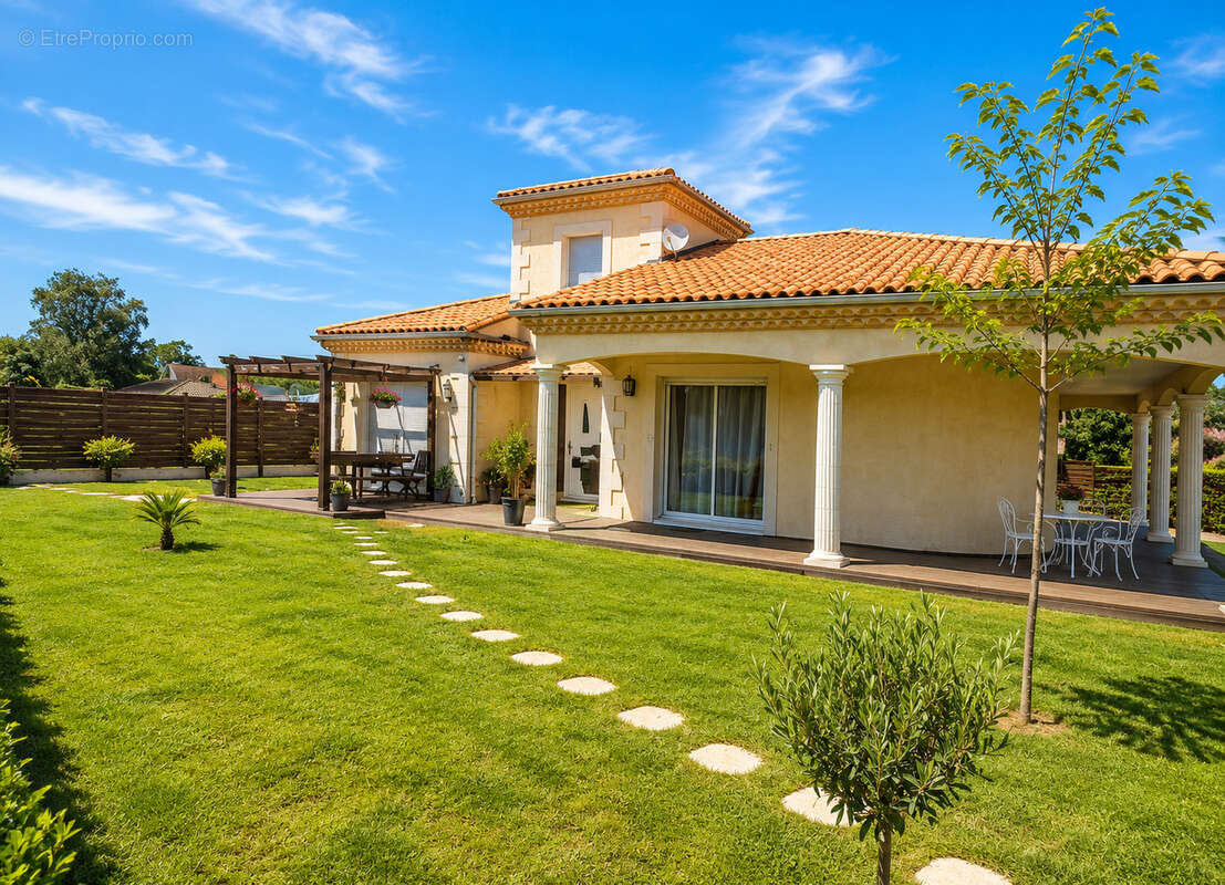 Maison à COULOUNIEIX-CHAMIERS