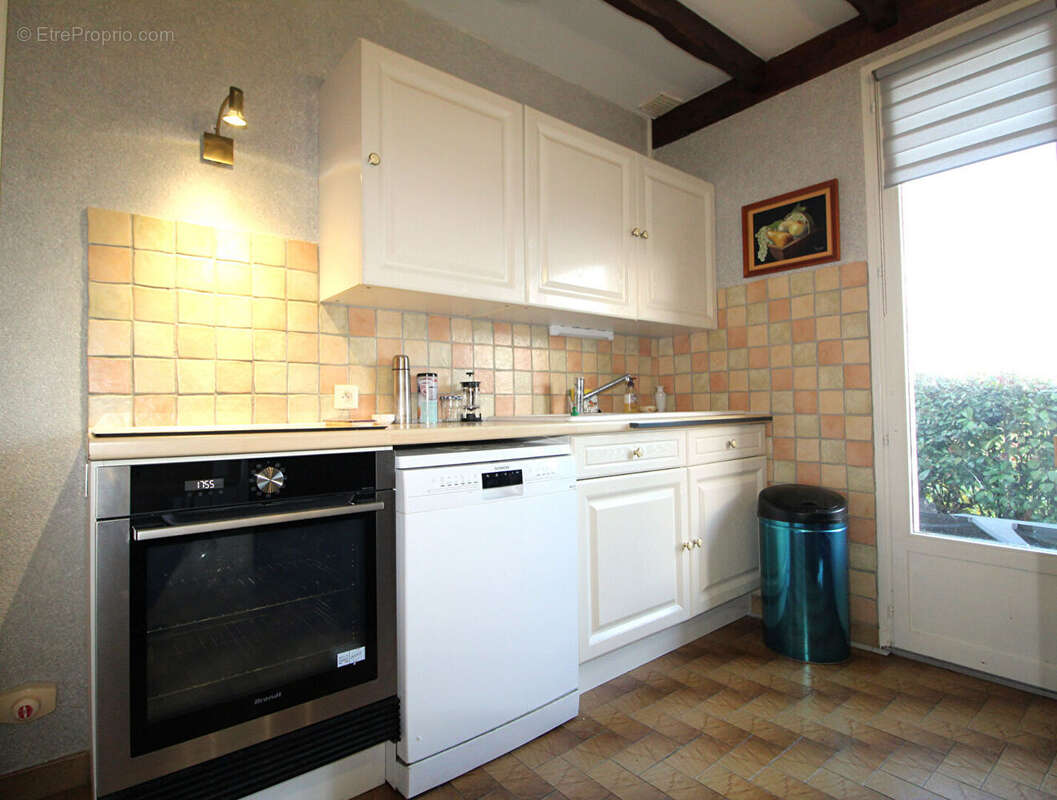 Maison à COLLONGES-LES-PREMIERES