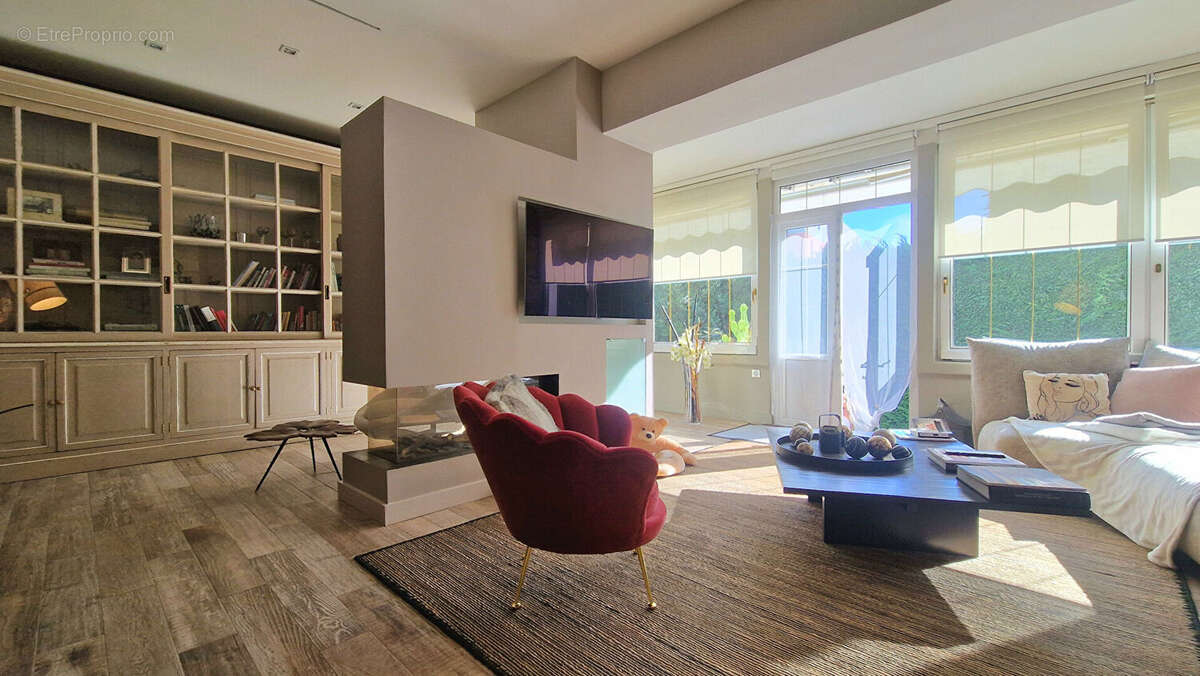 Maison à SAINT-RAPHAEL