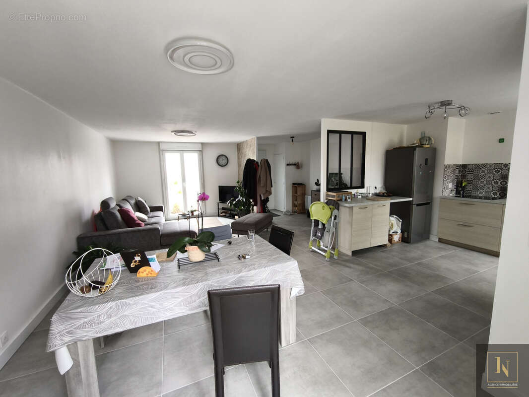 Maison 90 m - 3 Chambres - Centre Trinité surzur - photo 5