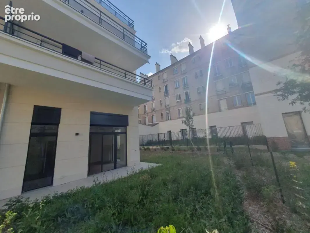 Appartement à AUBERVILLIERS