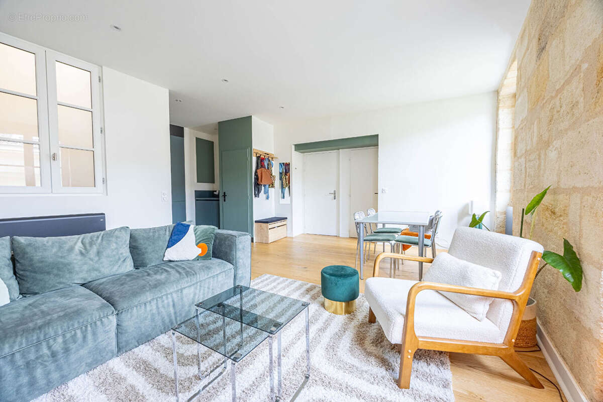 Appartement à BORDEAUX