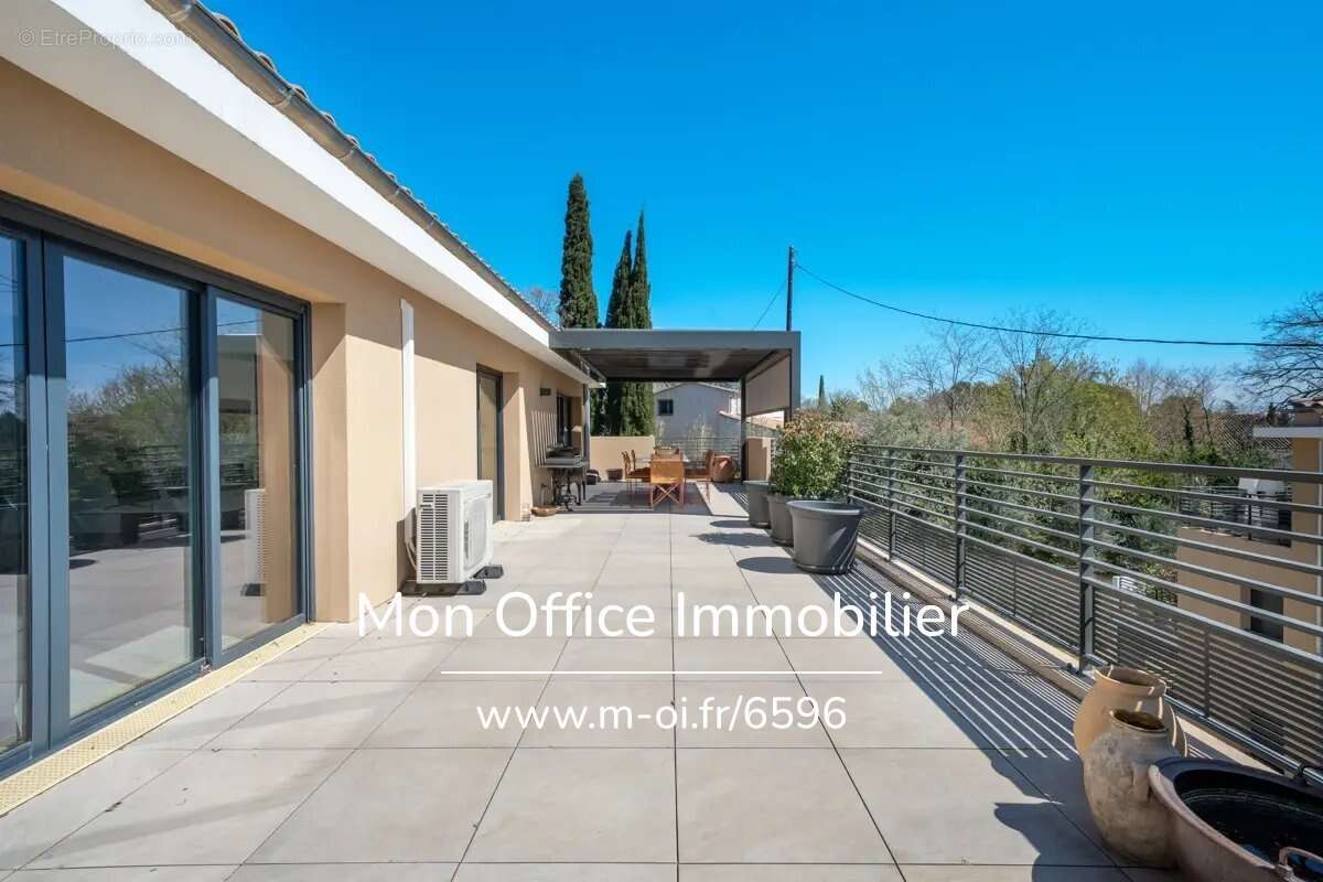 Appartement à AIX-EN-PROVENCE