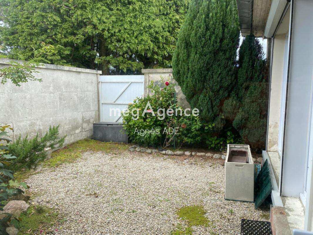 Maison d'habitation et/ou usage professionnel - photo 9