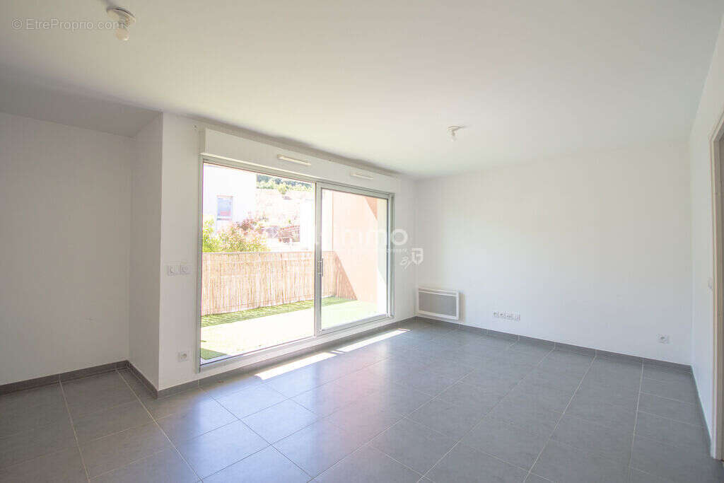 Appartement à MARSEILLE-12E