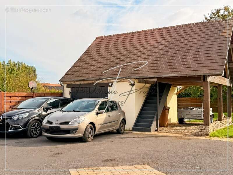 Maison à BREUIL-LE-VERT