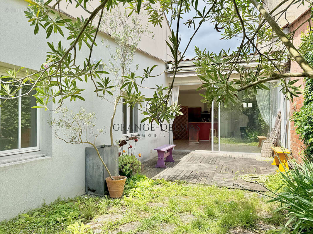 Maison à BORDEAUX
