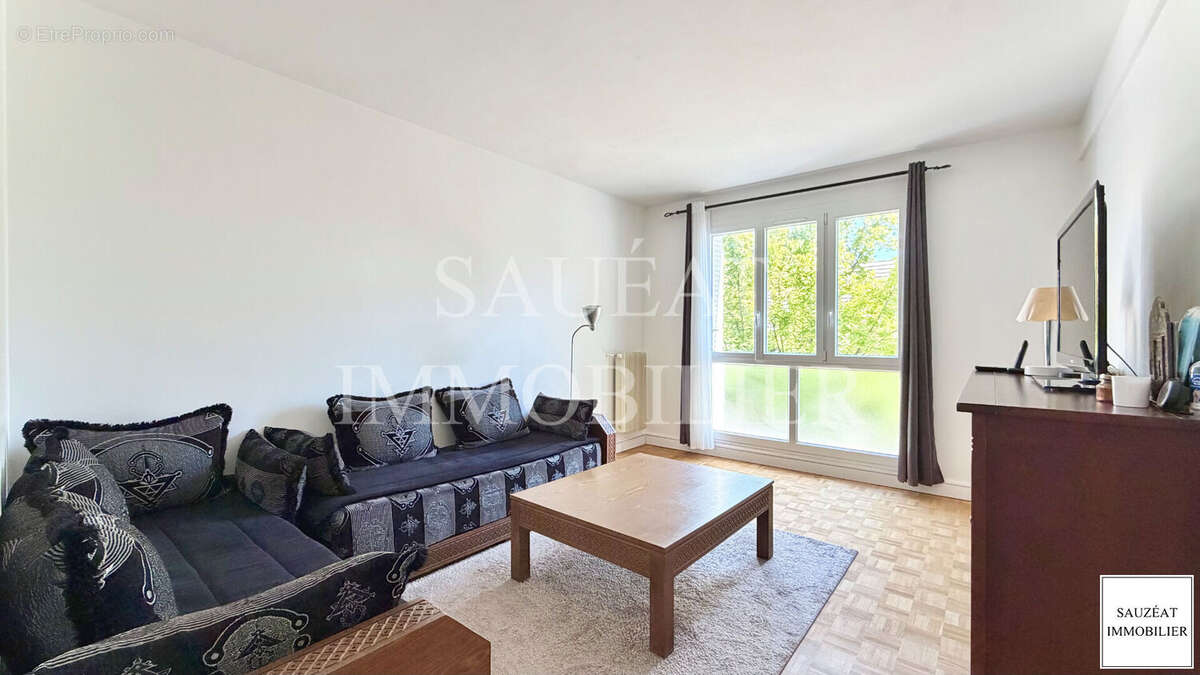 Appartement à BAGNEUX