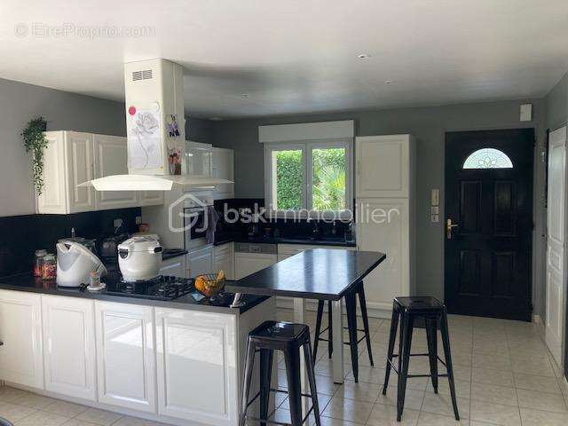 Maison à LE BOURGNEUF-LA-FORET